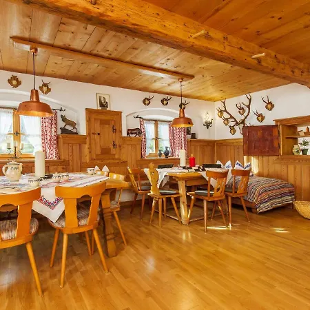 Ferienhaus Menkenbauer Nyaraló *